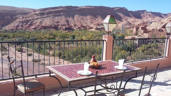 Double Room | View from room - Maison D'hotes Les Grottes (Aït Benhaddou)