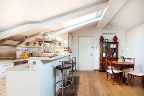 Daily buffet breakfast for a fee - B&B al 19 (Verona)