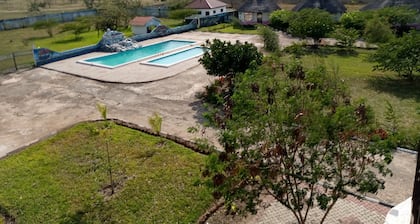 Morio Motel and Campsite