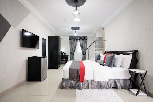 The Ritzz Exclusive Guest House
