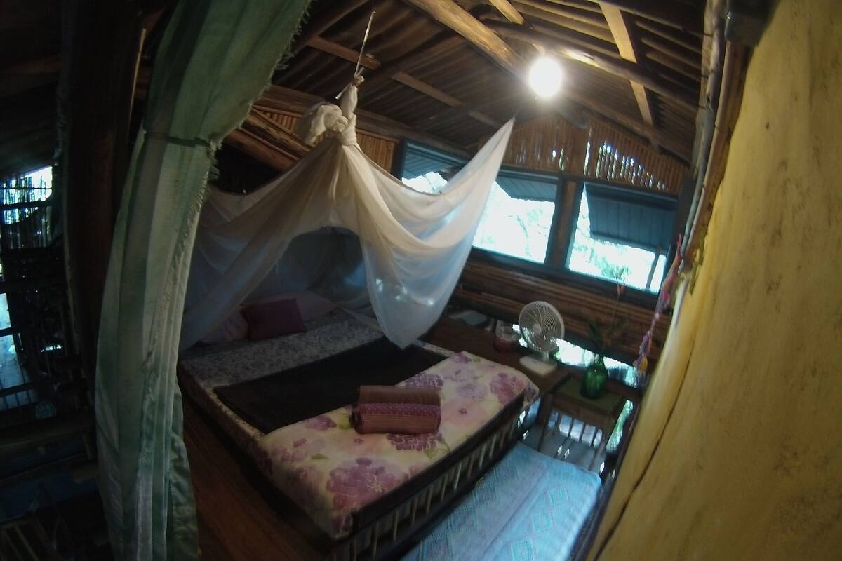 Traditional Double Room, 1 Double Bed | Bed sheets