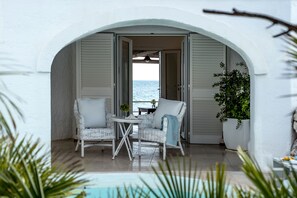 Panoramic Suite, Terrace, Sea View | Premium bedding, minibar, in-room safe, free WiFi - La Peschiera (Monopoli)