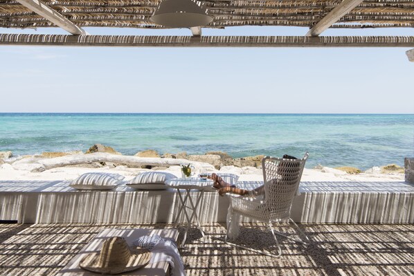 Deluxe Studio Suite, Terrace, Sea View | Terrace/patio - La Peschiera (Monopoli)
