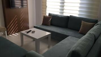 Comfort-Suite, 1 Schlafzimmer | Wohnzimmer | Flachbildfernseher