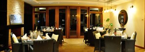Restaurant - Maiyan Luxury Resort (Nanyuki)