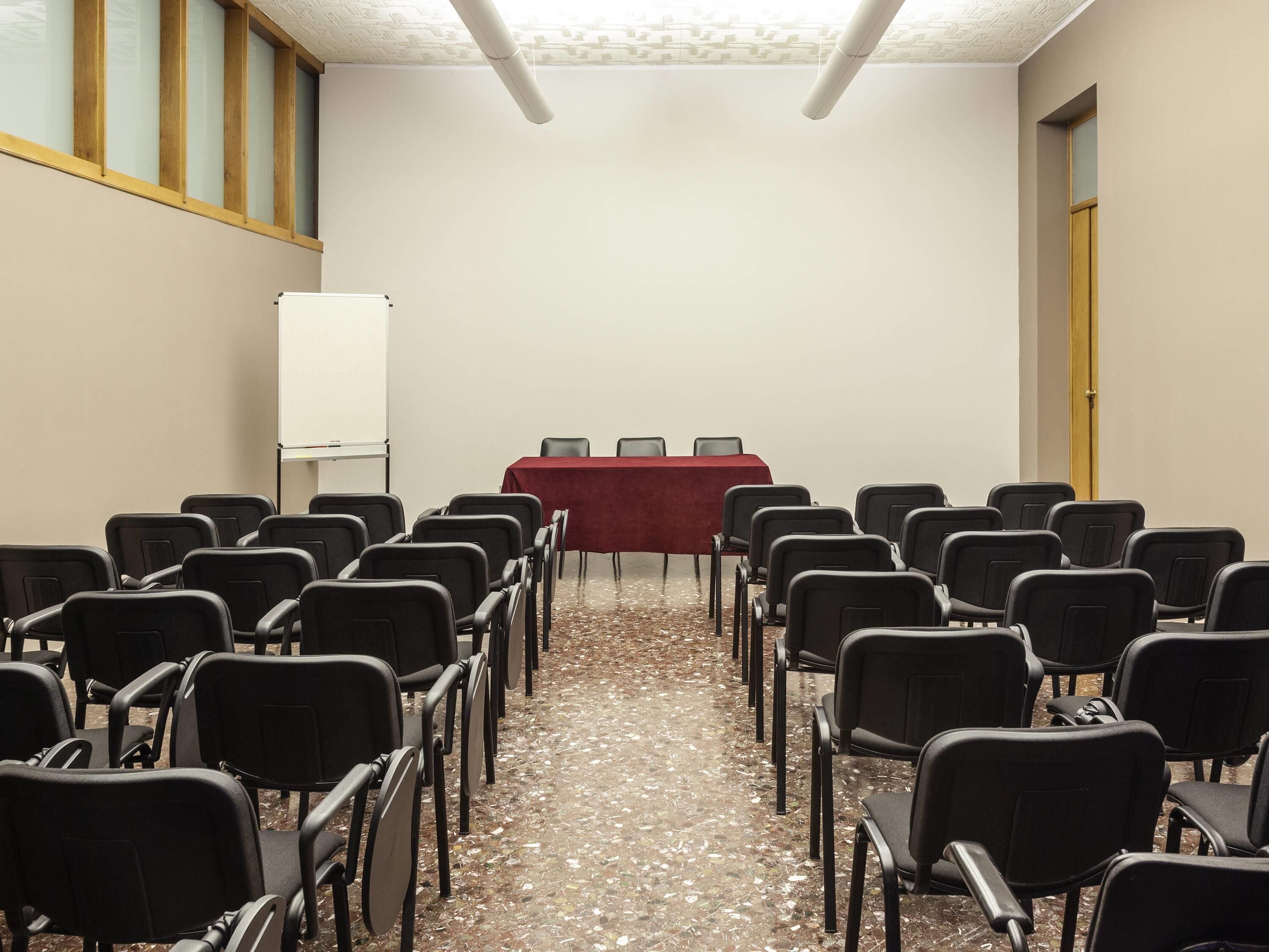 Photo - ibis styles Trani