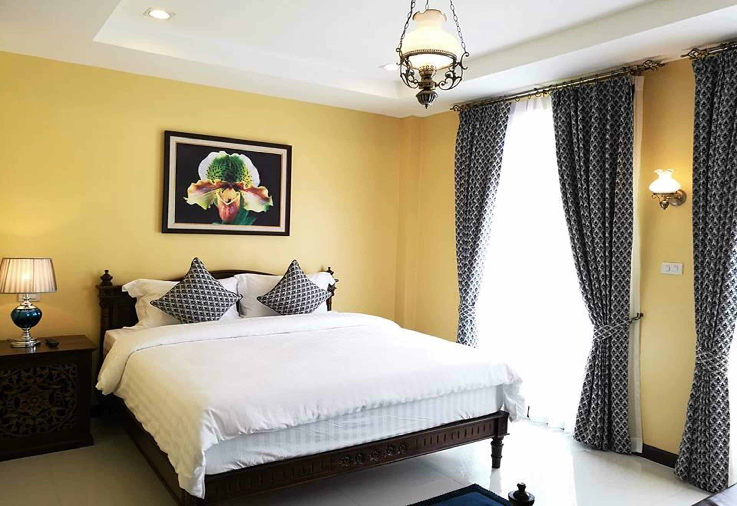 Foto - The Velvet Orchid