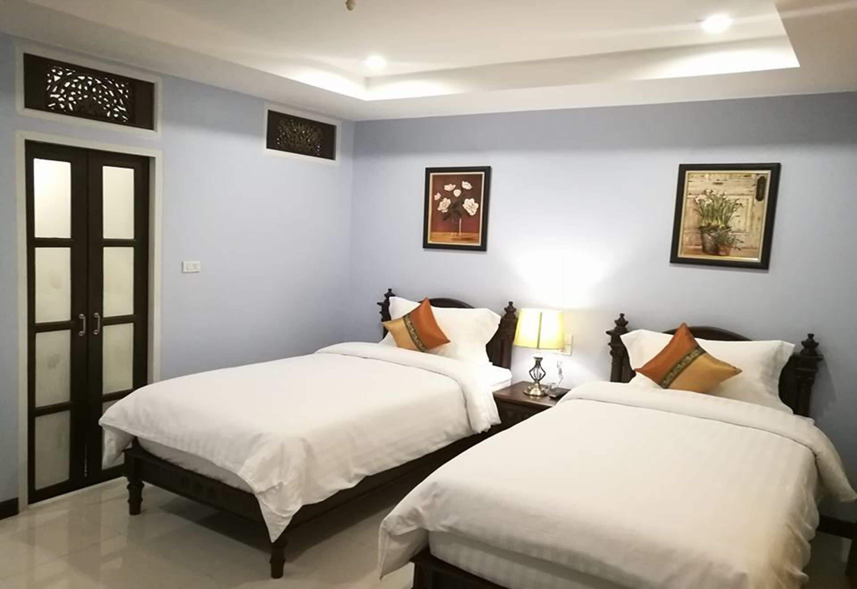 Foto - The Velvet Orchid