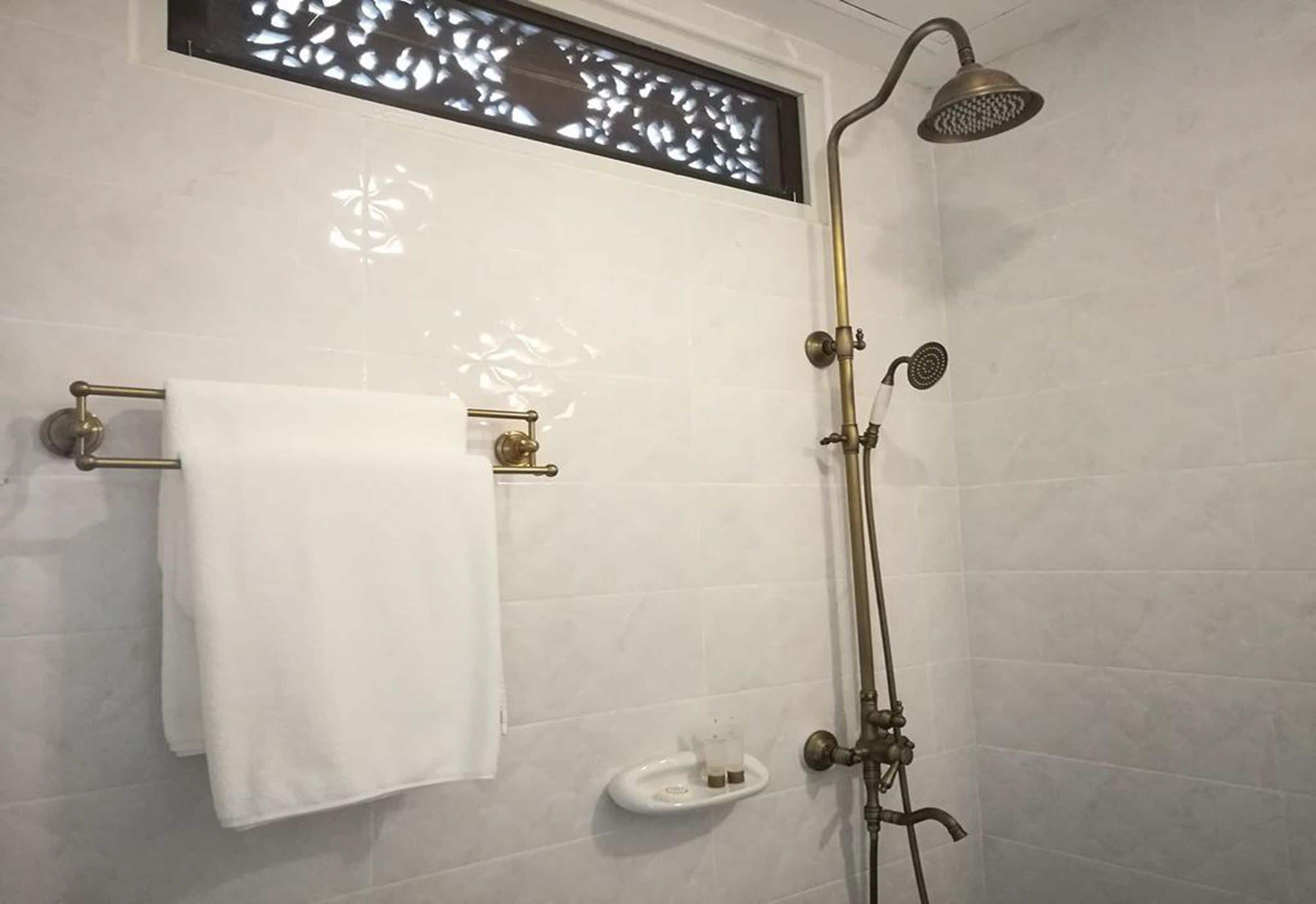 Foto - The Velvet Orchid