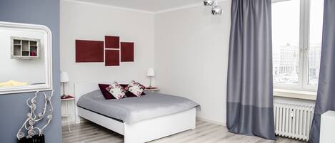 Comfort Apartment, 1 Queen Bed with Sofa bed, Non Smoking | Iron/ironing board, free WiFi, bed sheets