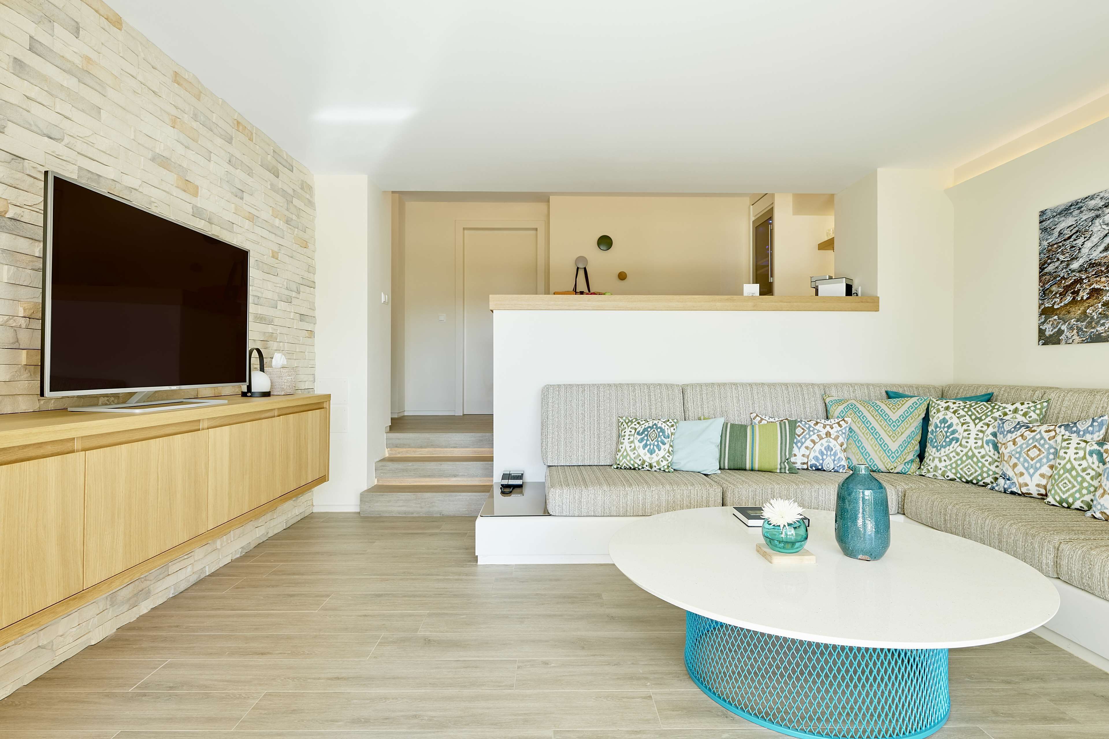 hypo-allergenic bedding, down duvets, minibar, in-room safe