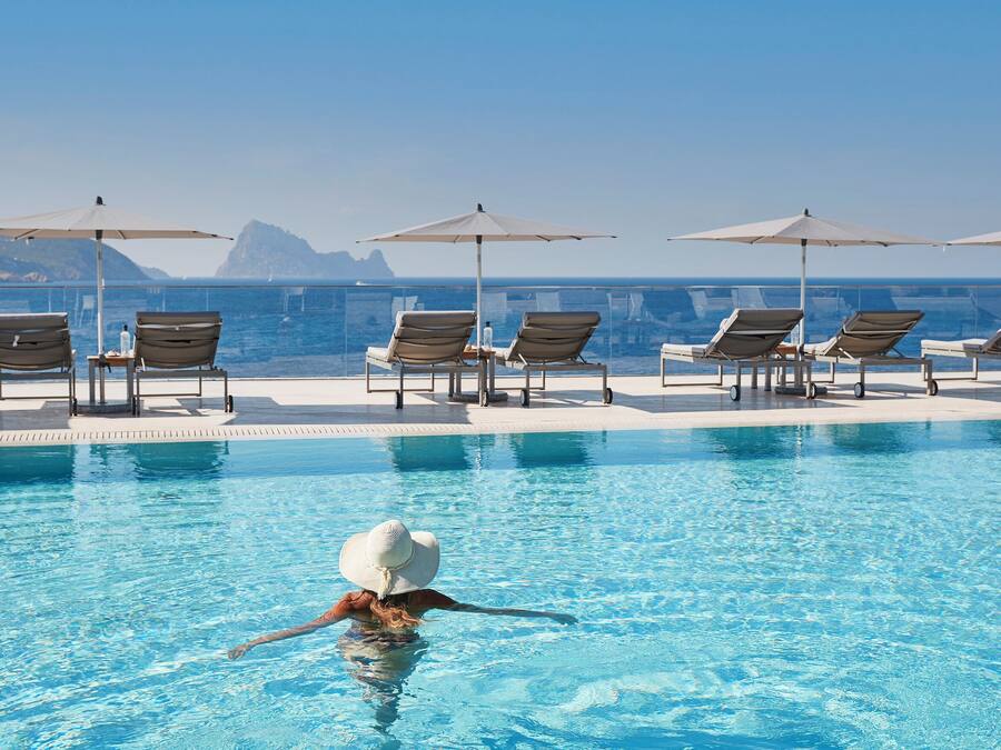 Seasonal outdoor pool, open 11:00 AM to 8:00 PM, cabanas (surcharge)