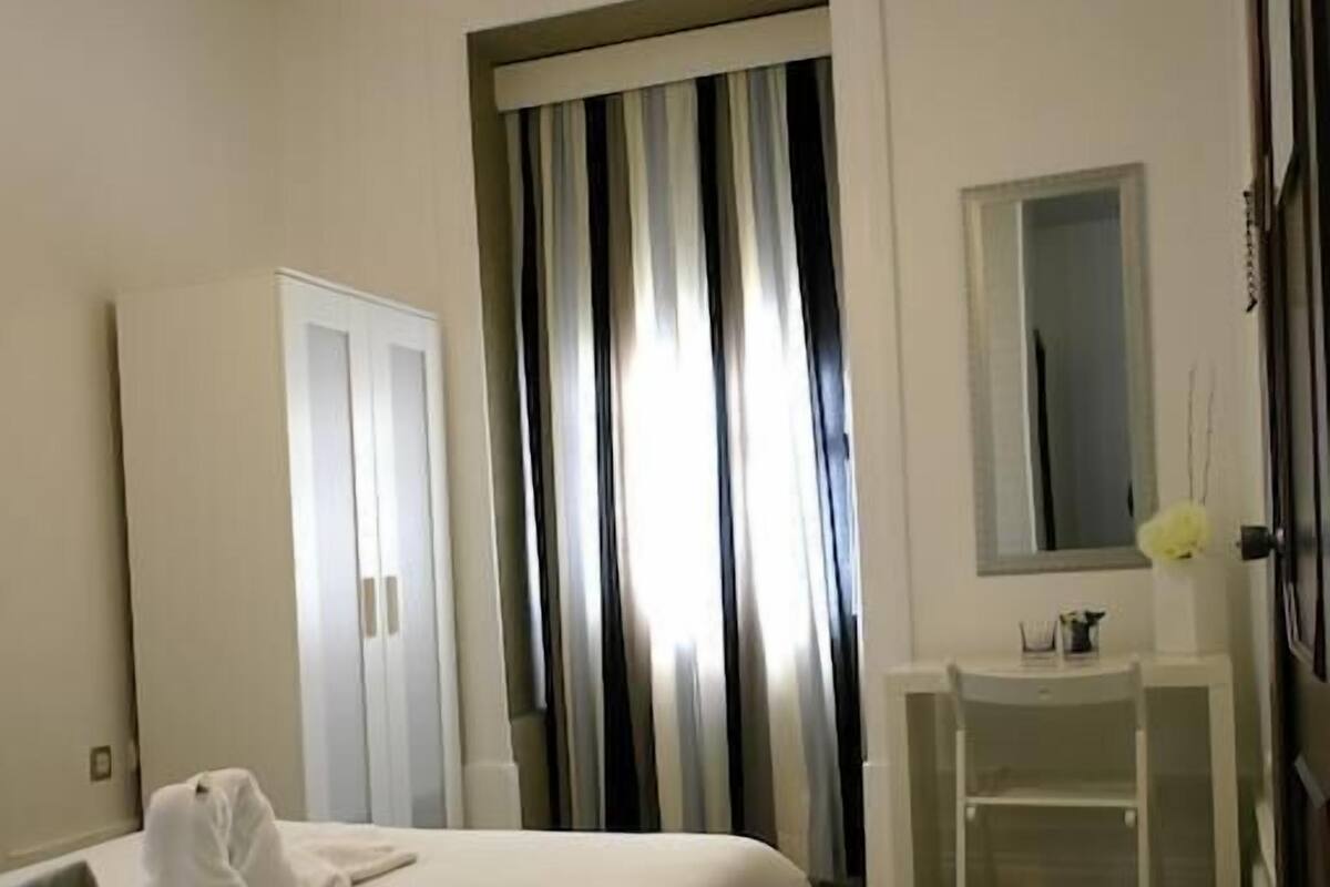 Standard Single Room, Private Bathroom