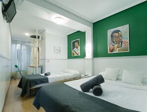 ห้องทริปเปิล | 1 ห้องนอน, โต๊ะทำงาน, ผ้าม่านกันแสง, Wi-Fi ฟรี