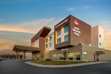 Exterior. Best Western Plus St. John's Airport Hotel and Suites