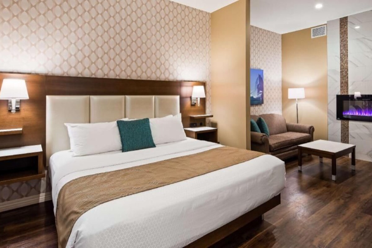 In-room safe, desk, blackout curtains, soundproofing