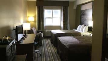 Desk, blackout drapes, free WiFi, bed sheets