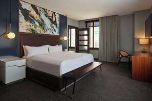 Premium bedding, in-room safe, desk, laptop workspace - Renaissance Saint Elm Dallas Downtown Hotel (Dallas)