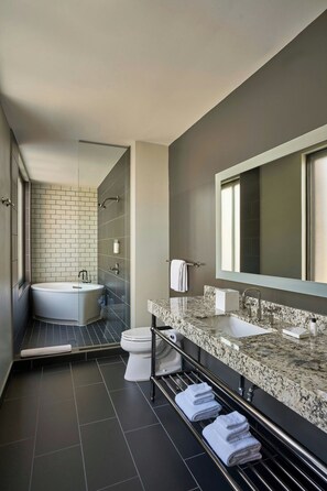 Presidential Suite, 1 Bedroom | Bathroom | Combined shower/bathtub, free toiletries, hair dryer, towels - Renaissance Saint Elm Dallas Downtown Hotel (Dallas)