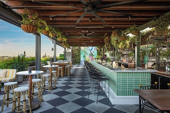 Restaurant at Perry Lane Hotel, A Luxury Collection Hotel, Savannah