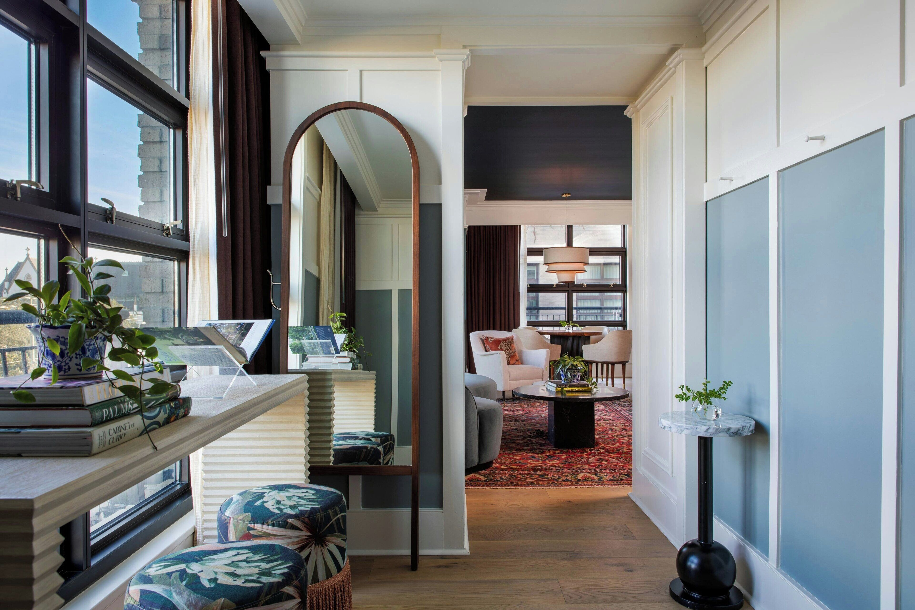 1 bedroom, hypo-allergenic bedding, minibar, in-room safe