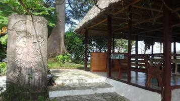Kawasan hartanah