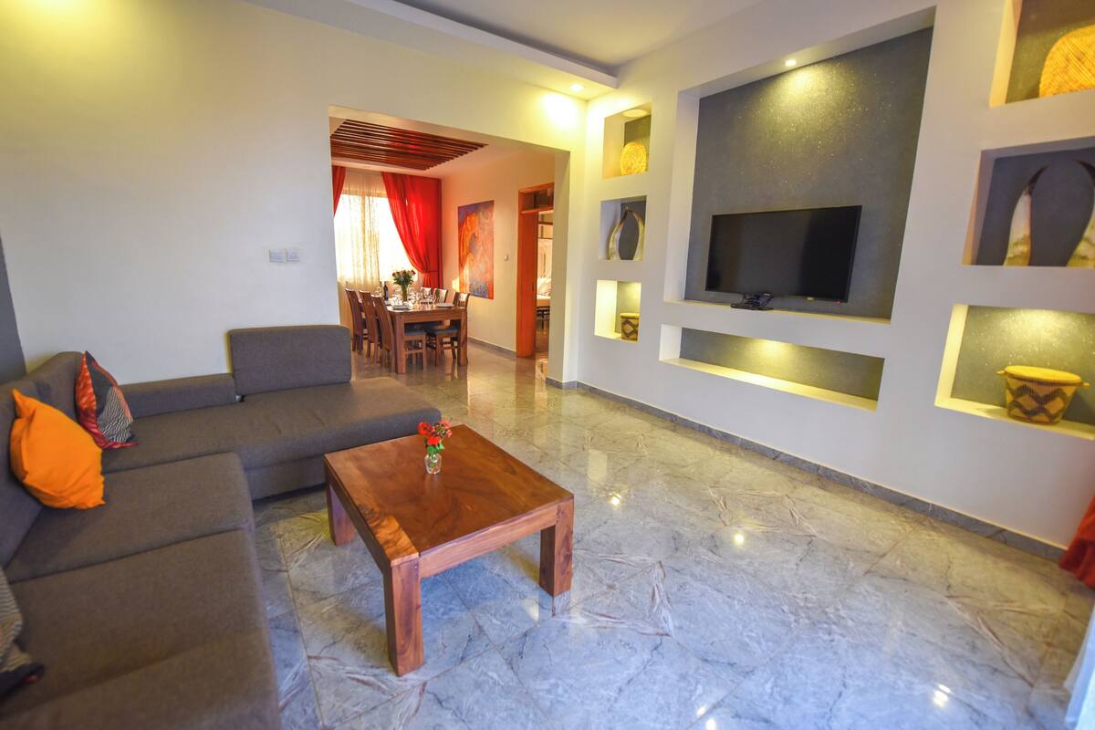 Een 42-inch televisie met digitale zenders