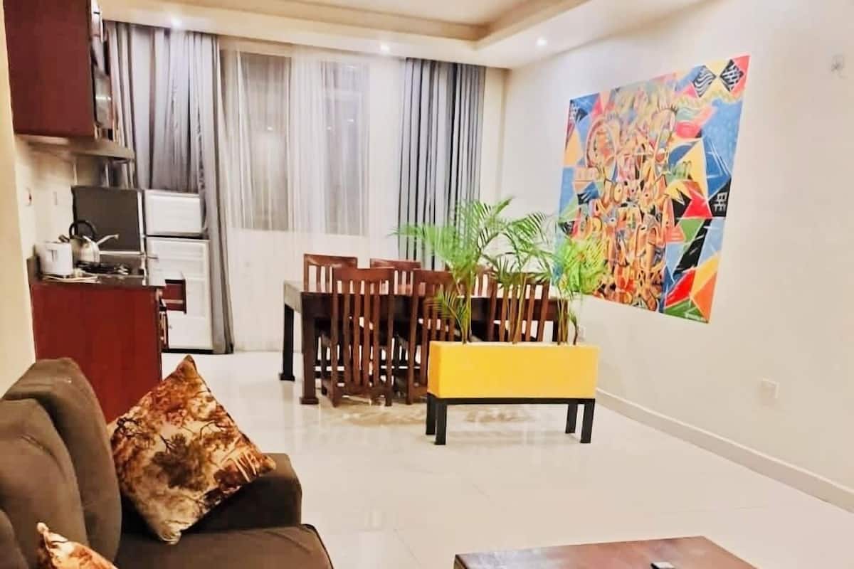 Appartement Deluxe, 2 chambres, non-fumeurs, vue piscine | 1 chambre, literie de qualité supérieure, décoration personnalisée