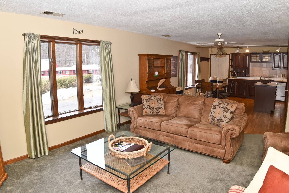 executive apartment, 2 bedrooms, balcony, mountain view (not pet friendly) | living area | flat-screen tv