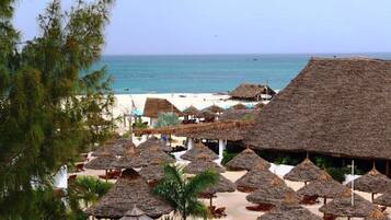 Comfort Double Room, 1 King Bed, Terrace | Exterior