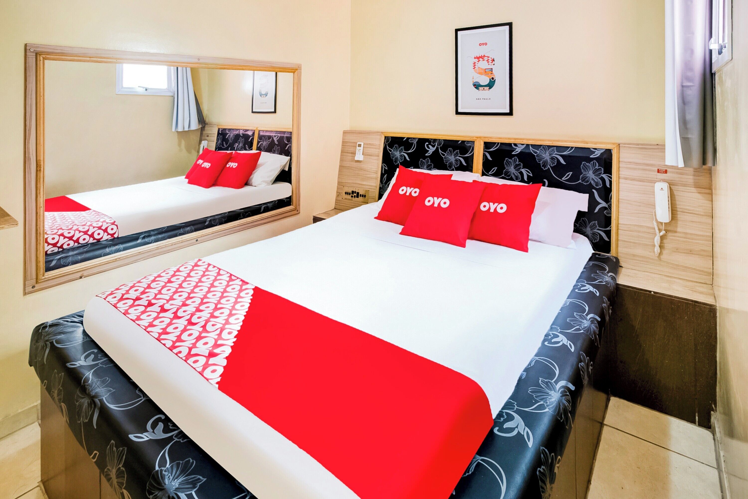 Superior Double Room | Soundproofing, iron/ironing board, free WiFi, bed sheets