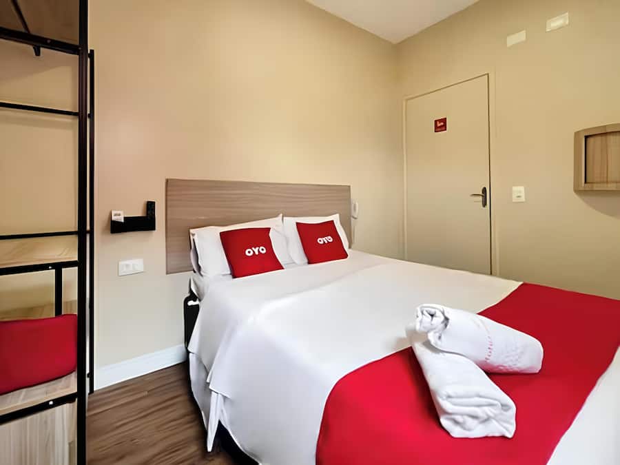 Soundproofing, iron/ironing board, free WiFi, bed sheets