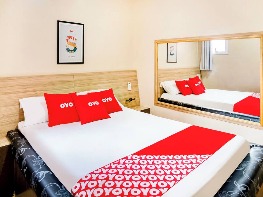 Soundproofing, iron/ironing board (on request), WiFi (free), bed sheets