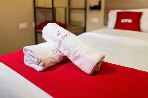 Superior Double Room | Soundproofing, iron/ironing board, free WiFi, bed sheets