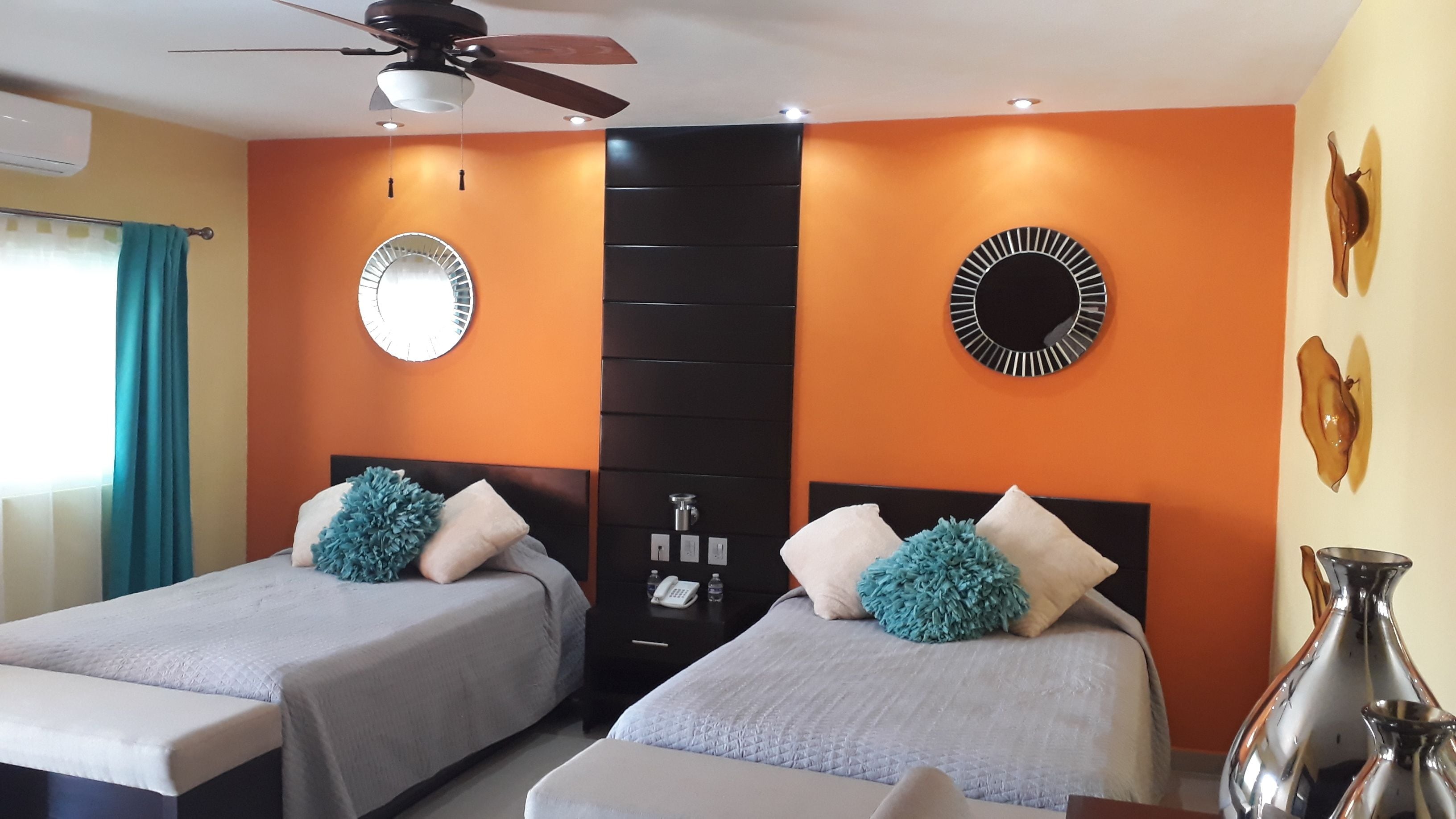 deluxe double room, 1 bedroom, garden view, tower | 1 bedroom, premium bedding, minibar, in-room safe