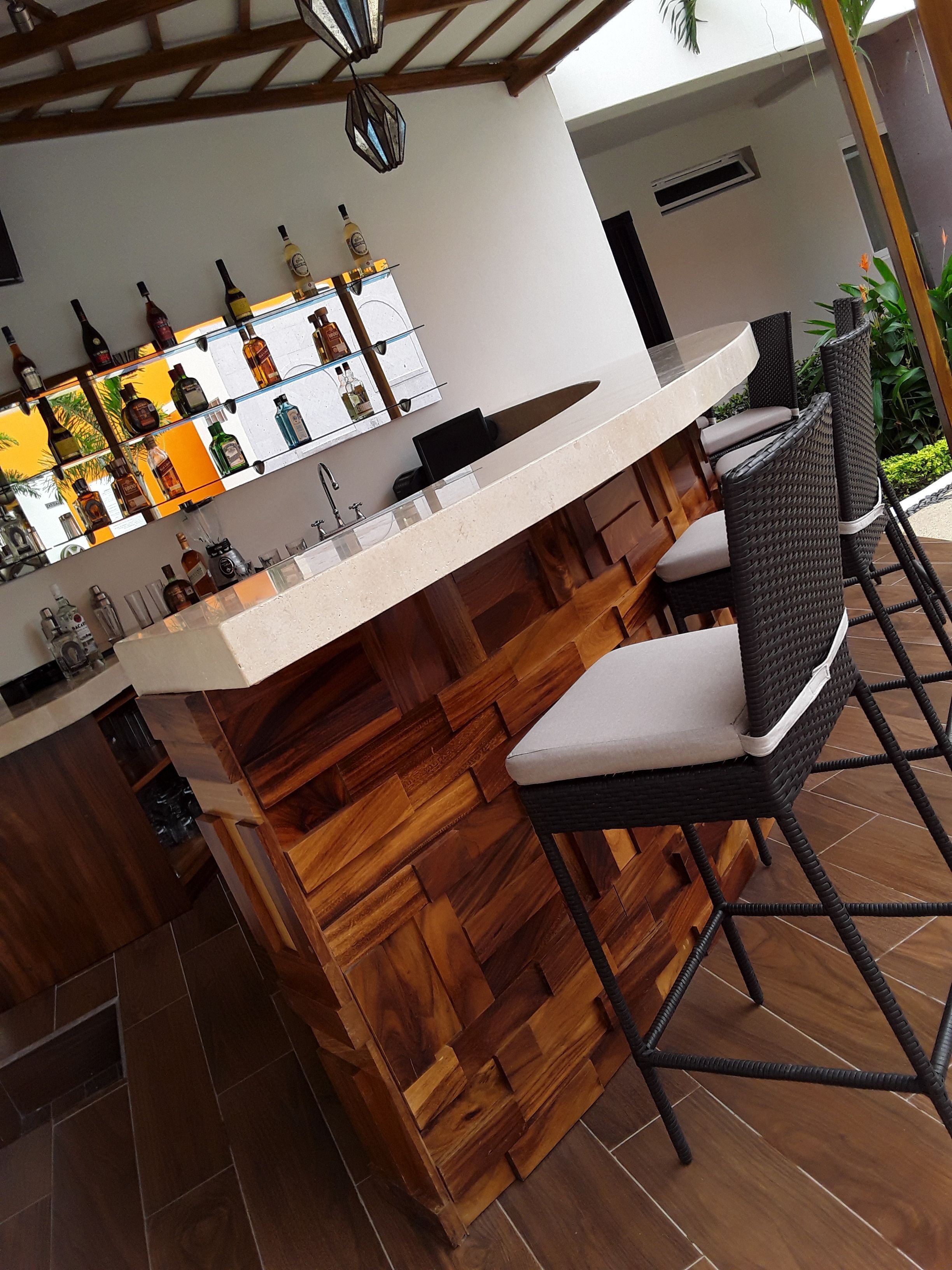 Bar (en la propiedad)