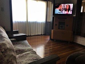 Televisión de pantalla plana