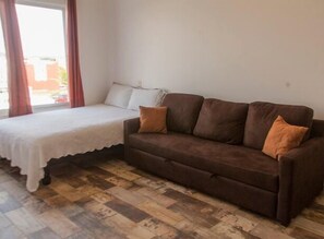 Family House, 4 Bedrooms