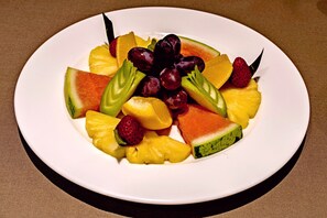 每日供應歐陸早餐 (每人 USD25)