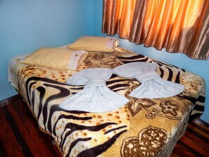 Casa exclusiva, 2 quartos | 2 quartos, Wi-Fi de cortesia, roupa de cama