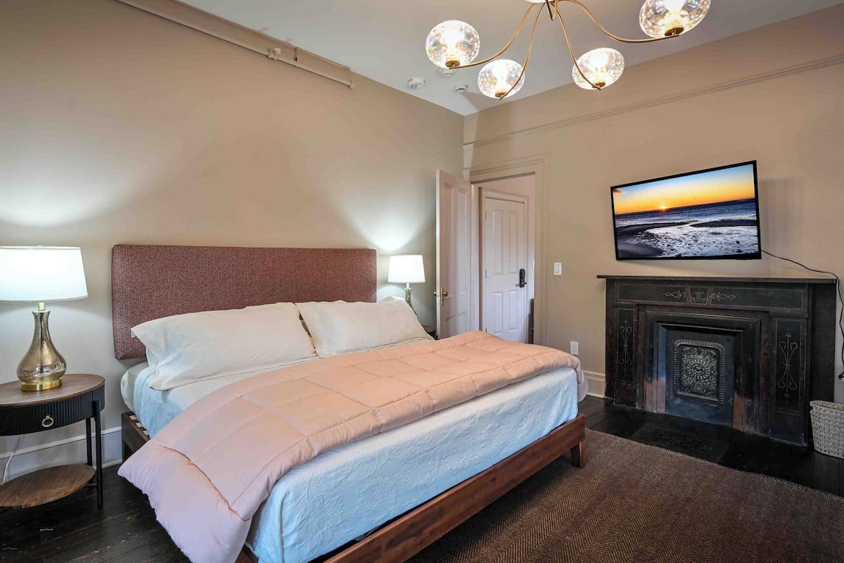 Suite, 1 cama King size | 1 habitación, wifi gratis y ropa de cama