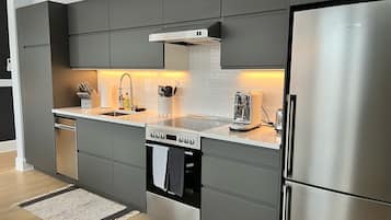Apartamento Deluxe | Cocina privada | Cafetera o tetera