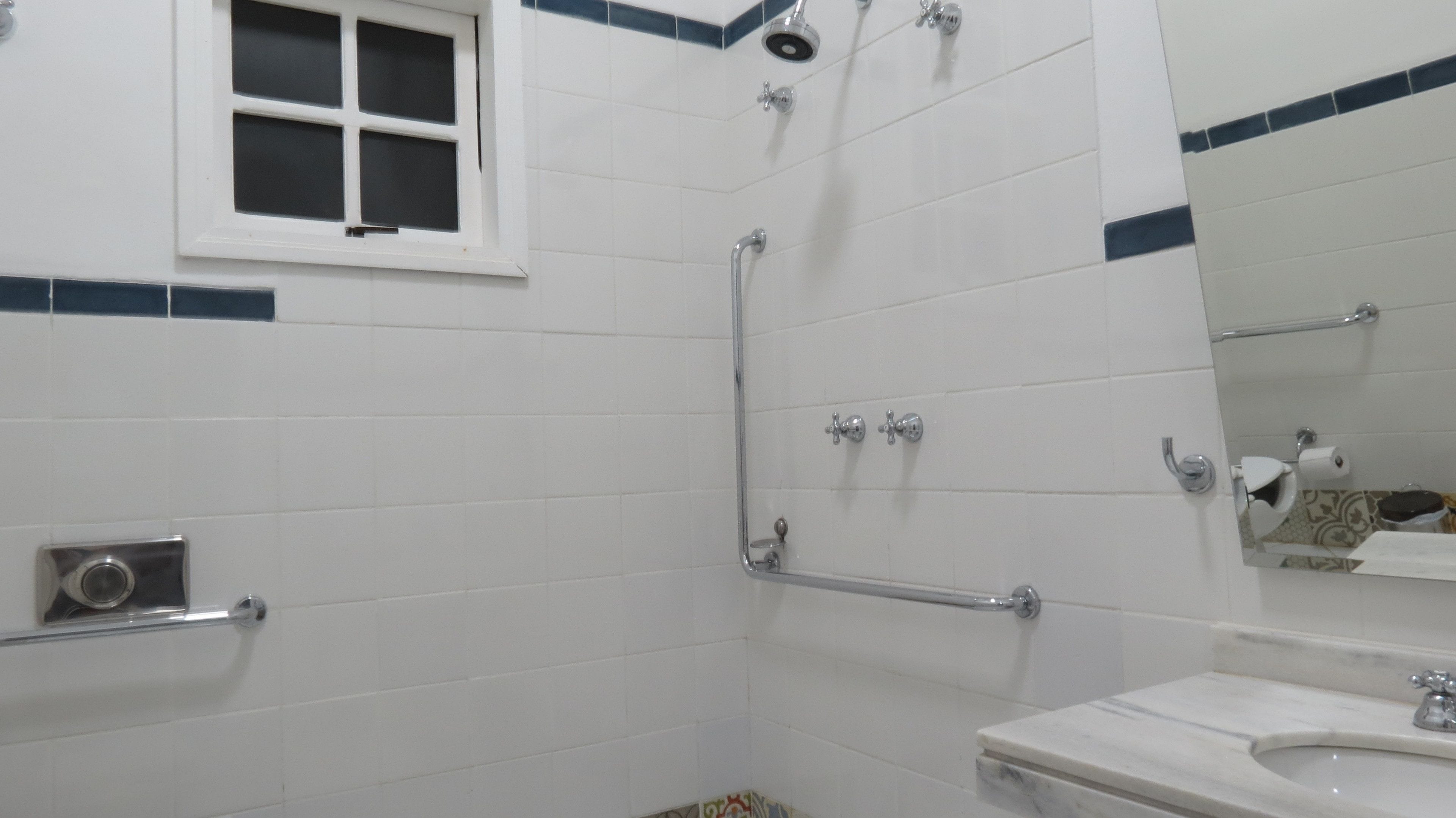 luxury room, accessible | bathroom | shower, free toiletries, hair dryer, towels