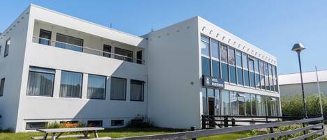 Façana frontal de l'allotjament