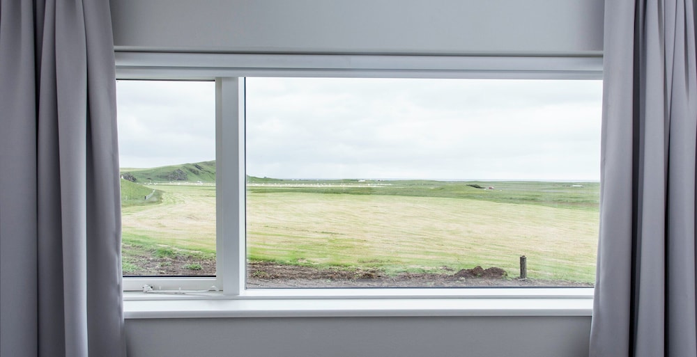 Farmhouse Lodge by null