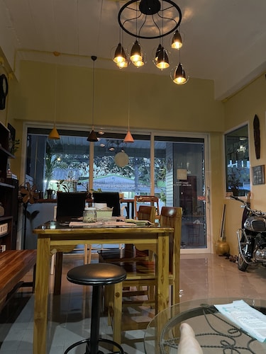 Nawaporn Place Guesthouse