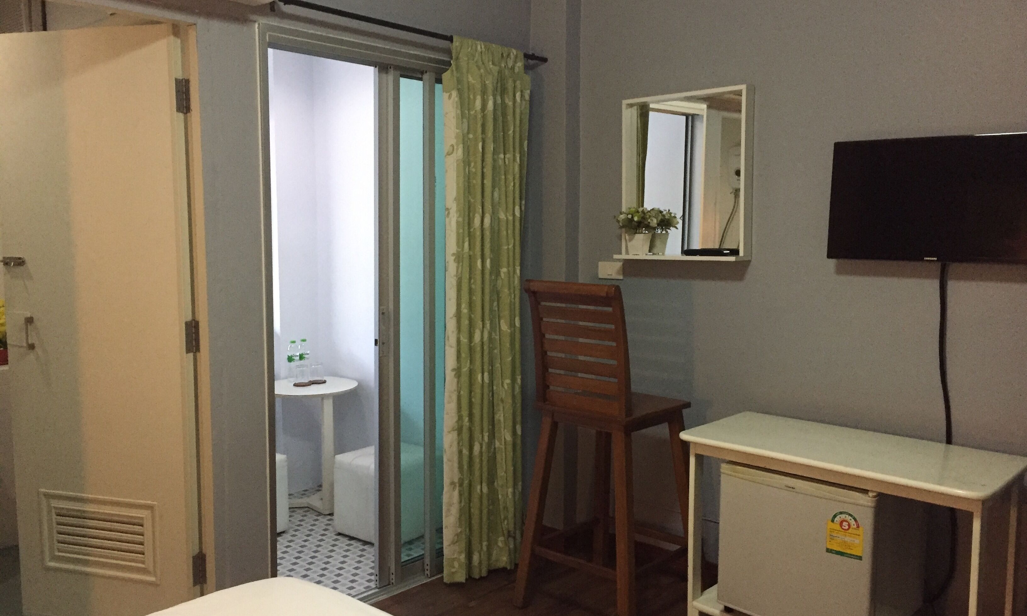 Standard Double Room  | 房內夾萬、遮光窗簾/窗簾、隔音、免費 Wi-Fi