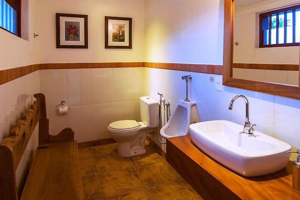 Solar da Ponte by null