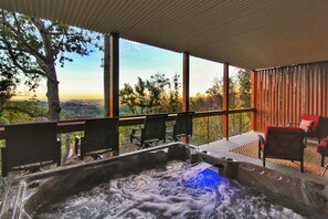 Baignoire à remous extérieure