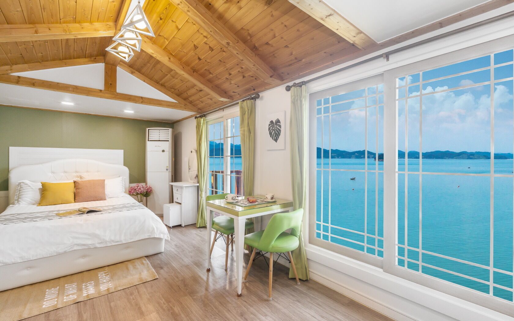 Room (P Venezia) | Individually decorated, individually furnished, free WiFi